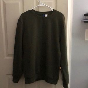 H&M Divided olive green crewneck sweatshirt medium